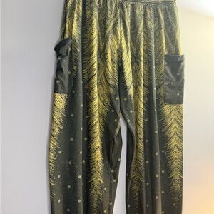 BOHO Green and Gold Patterned Pants elastic waist Size XL